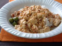 Photo of Tofu rice bowl (donburi): a quick microwave recipe provided with nutrition facts for Tofu donburi, a typical Japanese rice bowl.