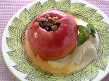Photo of Baked Apple with Candied Fruits: a microwave dessert recipe provided with nutrition facts for a quickly homemade fruit dessert